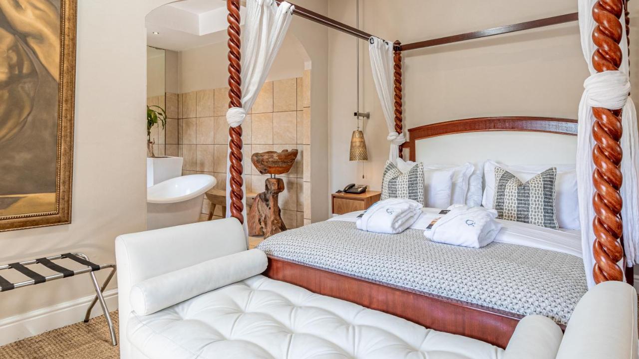 Suite with Private Balcony,1161711999:JPEG