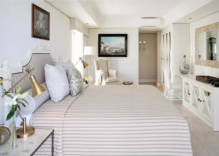 Twelve Apostles & SpaSpa Hotel